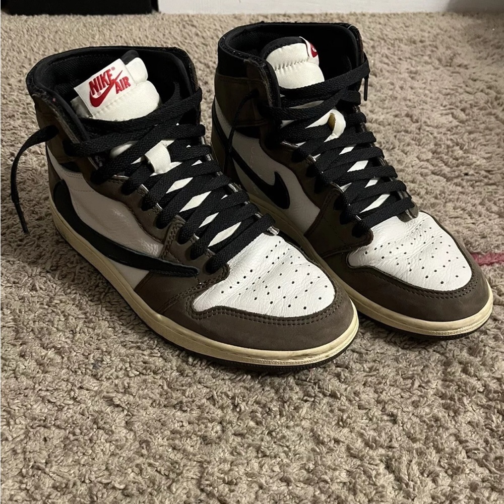 JORDAN 1 High Travis Scott OG Mocha